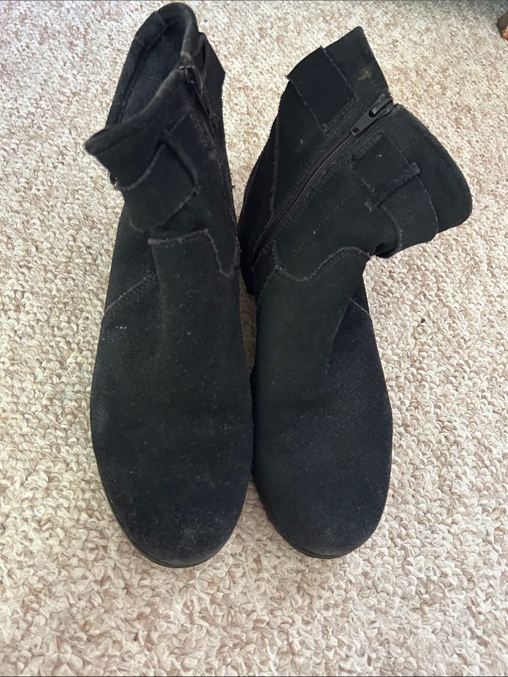 Clark’s Women’s Black Suede Ankle Boots - Classic Chelsea Style